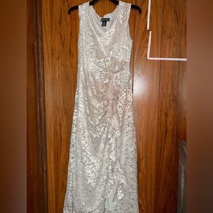 Prom dress worn once!